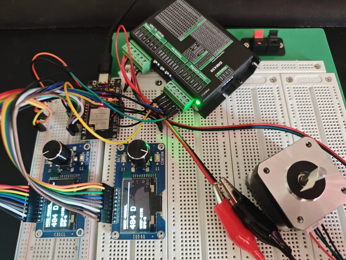 ESP32 + EC11-encoder + stappenmotorbesturing